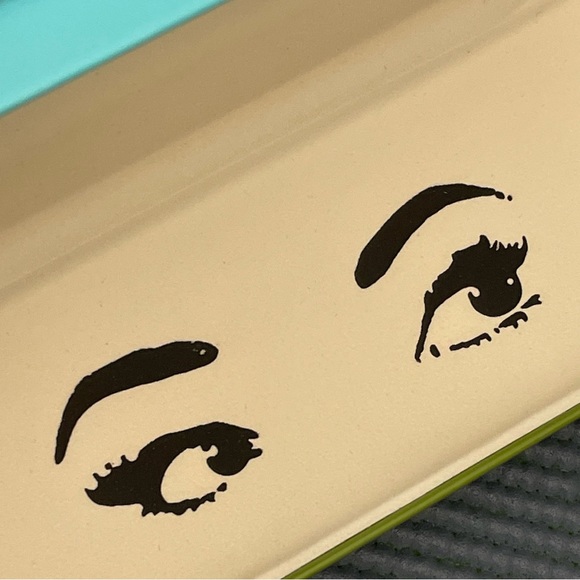 EUC Kate Spade New York Eyewear Stylish Hard Protective Case With Cleaning Cloth - Picture 17 of 17